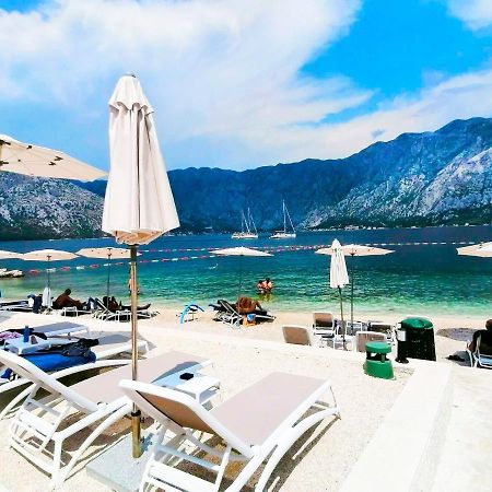 Prčanj Bay Of Kotor View Apartment With Pool מראה חיצוני תמונה