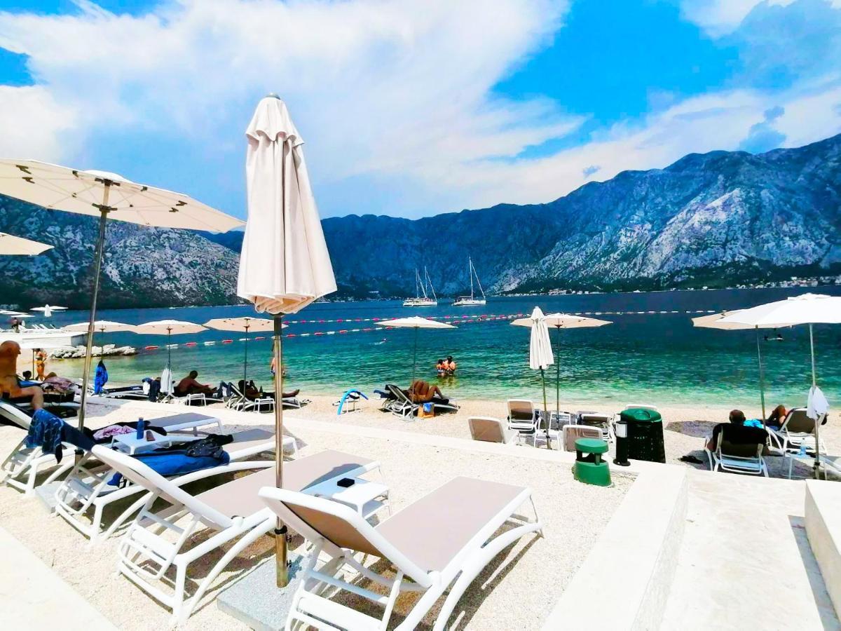Prčanj Bay Of Kotor View Apartment With Pool מראה חיצוני תמונה